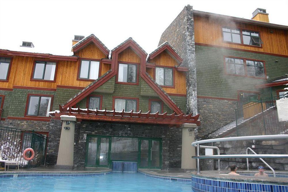 Platinum Suites Resort - Vacation Rentals Канмор Екстериор снимка
