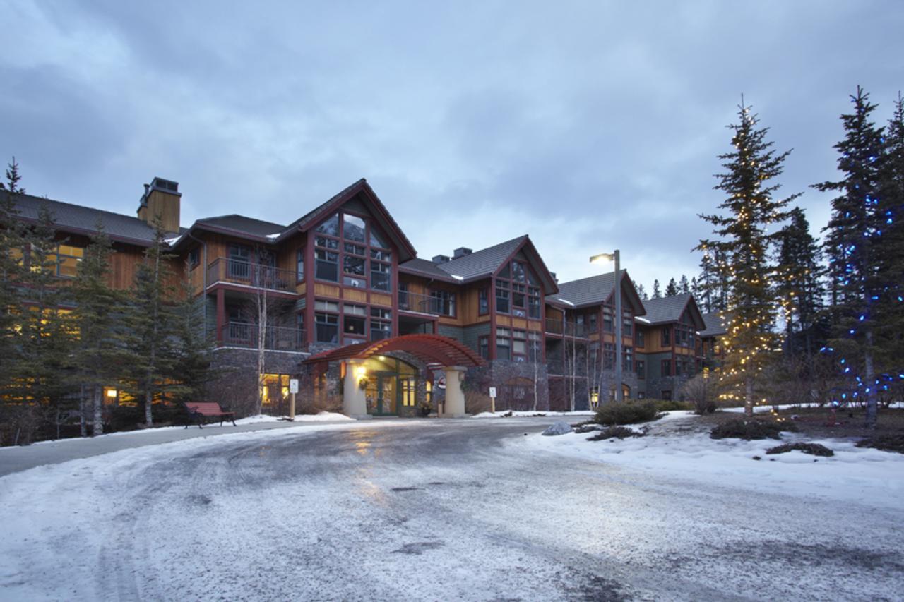 Platinum Suites Resort - Vacation Rentals Канмор Екстериор снимка