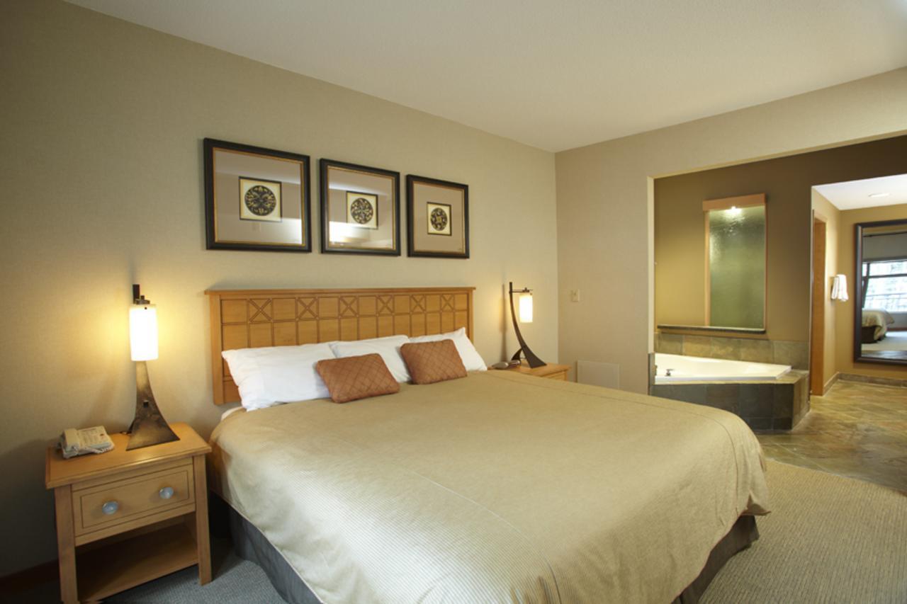 Platinum Suites Resort - Vacation Rentals Канмор Екстериор снимка