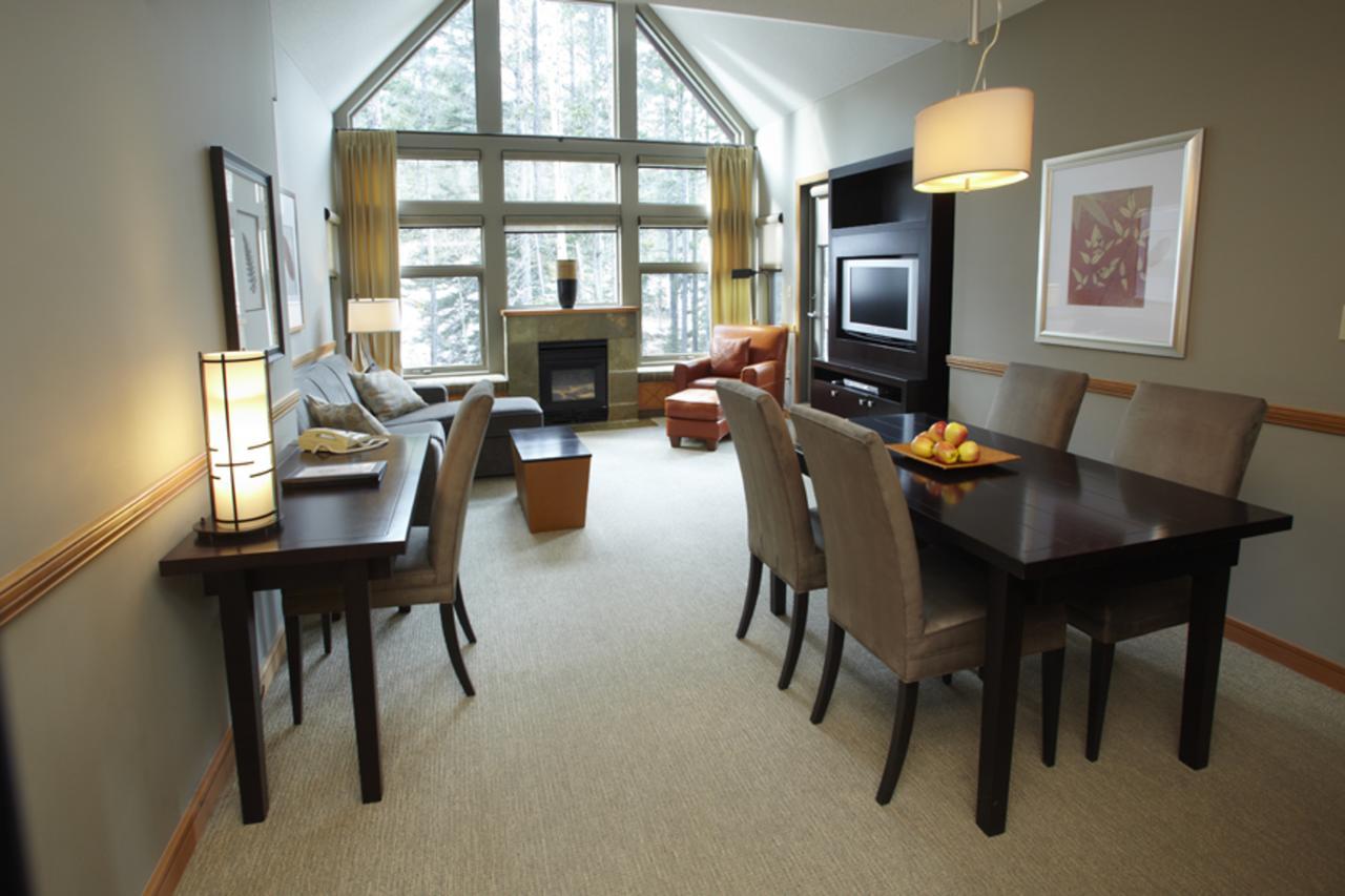 Platinum Suites Resort - Vacation Rentals Канмор Екстериор снимка