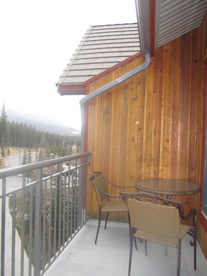 Platinum Suites Resort - Vacation Rentals Канмор Стая снимка